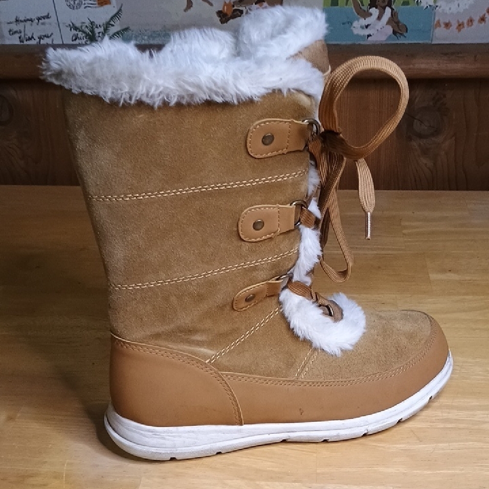 DSG Tan Lace-Up Faux Fur Winter Boot - Picture 2 of 9